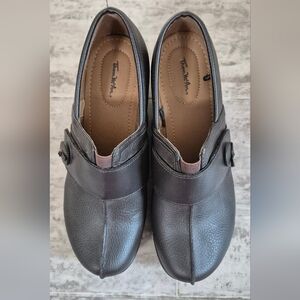 Thom McAn Women's Black Leather Shoes